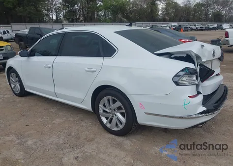 2018 Volkswagen Passat 2.0T Se from USA, damaged, VIN 1VWBA7A30JC017417
